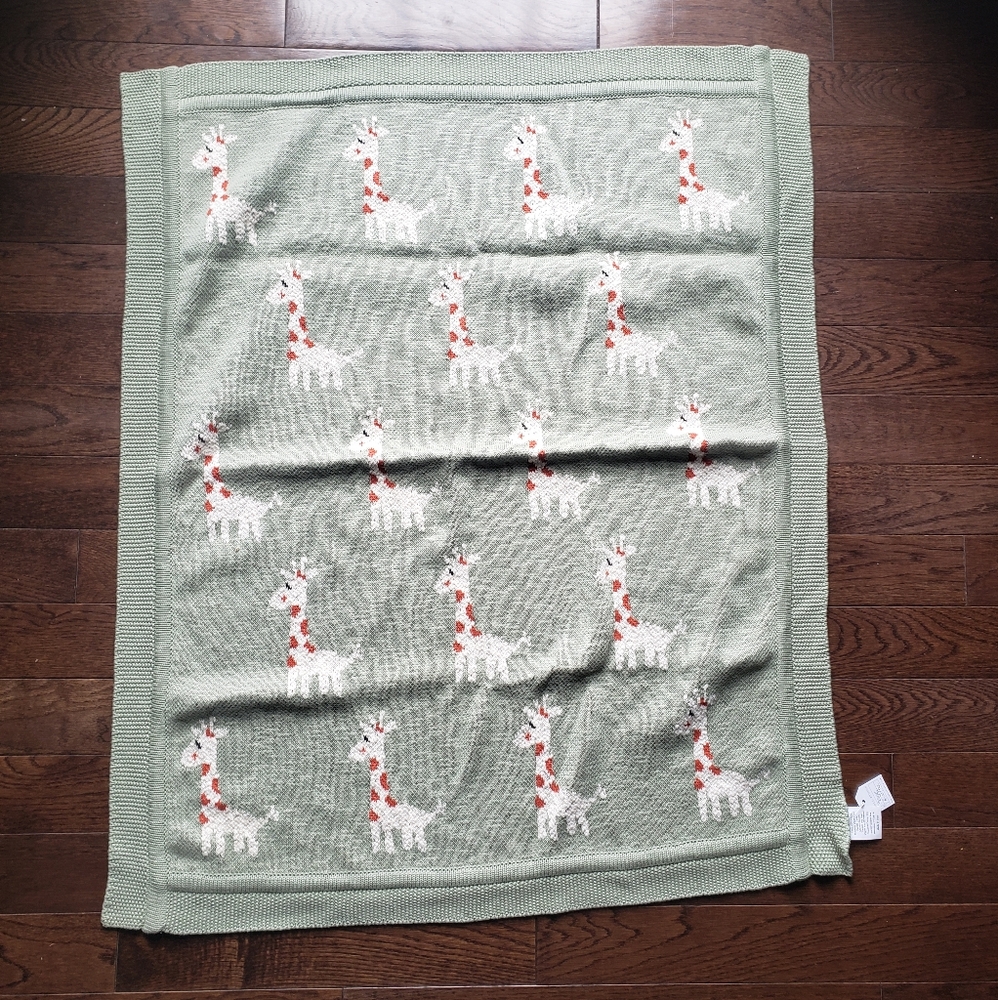 NWT Giraffe Baby Blanket